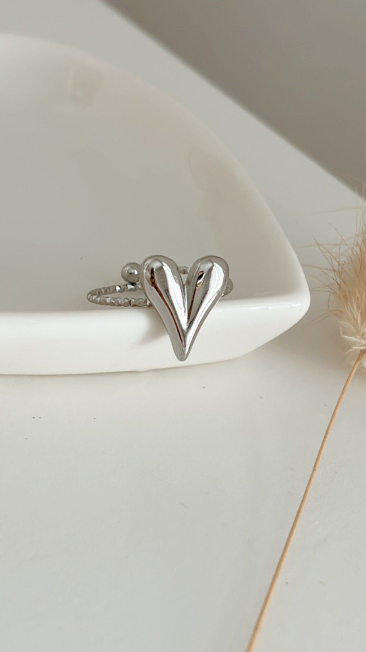 Heart Ring, Silver